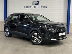 Svart Begagnad 2023 Peugeot 3008 Active SUV | 269 990 kr (Marknadspris)