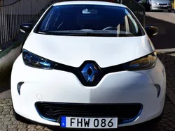 Vit Begagnad 2015 Renault Zoe Halvkombi | 59 800 kr (Bra pris)