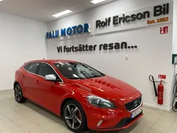 Röd Begagnad 2014 Volvo V40 R-Design Kombi | 129 500 kr (Bra pris)