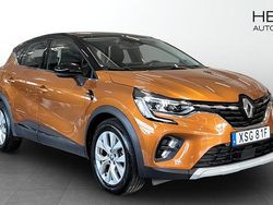 Orange Begagnad 2020 Renault Captur SUV | 189 000 kr