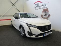 Vit Begagnad 2022 Peugeot 308 Halvkombi | 169 000 kr