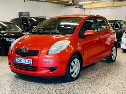 Orange Begagnad 2006 Toyota Yaris Halvkombi | 44 900 kr (Marknadspris)