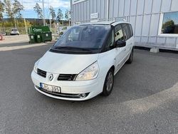 Vit Begagnad 2011 Renault Grand Espace Minibuss | 39 900 kr