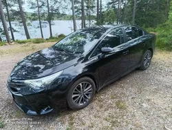 Svart Begagnad 2015 Toyota Avensis Sedan | 127 500 kr (Bra pris)