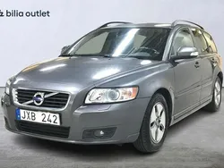 Grå Begagnad 2011 Volvo V50 Kombi | 39 900 kr (Bra pris)