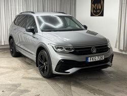 Silver Begagnad 2022 VW Tiguan Allspace R-line SUV | 389 900 kr (Marknadspris)