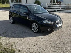 Svart Begagnad 2009 VW Golf VI Halvkombi | 65 000 kr (Bra pris)