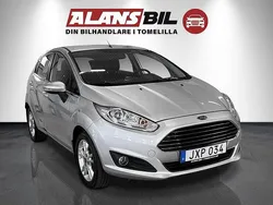 Grå Begagnad 2016 Ford Fiesta Titanium Halvkombi | 129 000 kr (Marknadspris)