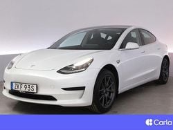 Vit Begagnad 2020 Tesla Model 3 Standard Range Plus Sedan | 270 900 kr (Marknadspris)