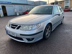 Ljusgrå Begagnad 2003 Saab 9-5 Aero Kombi | 5 900 kr (Superpris)