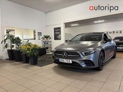Grå Begagnad 2022 Mercedes A250 AMG Sedan | 289 800 kr (Marknadspris)