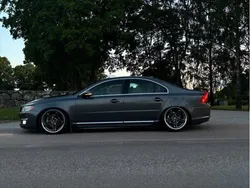 Grå Begagnad 2007 Volvo S80 Momentum Sedan | 75 000 kr (Dyr)