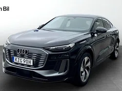 Svart Ny 2025 Audi Q6 Sportback e-tron S-Line SUV | 842 100 kr