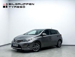 Brun Begagnad 2014 Toyota Auris Edition Halvkombi | 119 900 kr (Marknadspris)