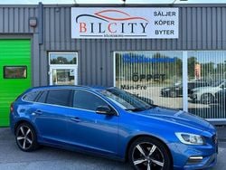 Blå Begagnad 2018 Volvo V60 R-Design Kombi | 149 900 kr (Superpris)