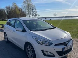 Vit Begagnad 2013 Hyundai i30 Kombi | 38 000 kr