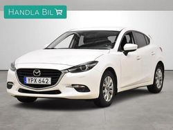 Vit Begagnad 2018 Mazda 3 Inclusive Halvkombi | 129 900 kr (Marknadspris)