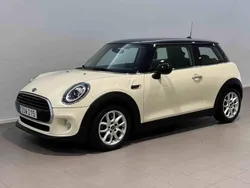 Vit Begagnad 2019 Mini Cooper Halvkombi | 164 500 kr