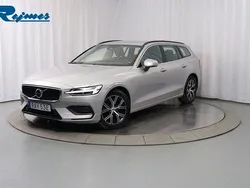 Silver Begagnad 2023 Volvo V60 Core Kombi | 329 900 kr (Bra pris)