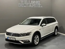 Vit Begagnad 2016 VW Passat Alltrack Kombi | 129 900 kr (Marknadspris)
