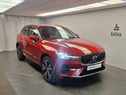 Röd Begagnad 2022 Volvo XC60 Plus SUV | 539 000 kr (Marknadspris)