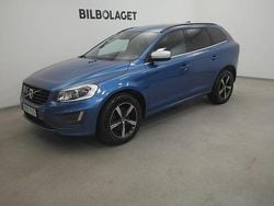 Blå Begagnad 2016 Volvo XC60 R-Design SUV | 245 800 kr (Marknadspris)