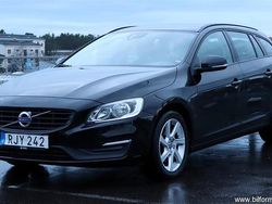 Svart samma som bilen Begagnad 2017 Volvo V60 Kombi | 158 900 kr (Superpris)