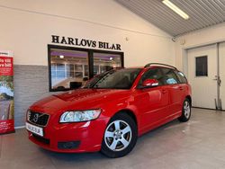 Röd Begagnad 2011 Volvo V50 Momentum Kombi | 69 900 kr (Marknadspris)