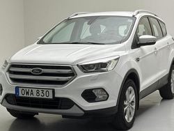 Vit Begagnad 2018 Ford Kuga Titanium SUV | 119 800 kr (Superpris)