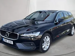 Svart Begagnad 2021 Volvo V60 Momentum Kombi | 209 000 kr (Bra pris)