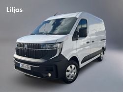 Vit Begagnad 2024 Renault Master Van | 449 000 kr