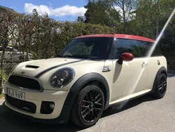 Vit Begagnad 2014 Mini John Cooper Works Clubman Kombi | 139 000 kr