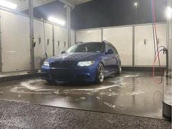 Blå Begagnad 2009 BMW 320 Comfort Edition Kombi | 80 000 kr (Lite dyr)