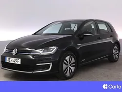 Svart Begagnad 2019 VW e-Golf Halvkombi | 204 900 kr (Marknadspris)