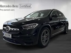 Svart Begagnad 2022 Mercedes GLA200 Premium SUV | 359 900 kr (Marknadspris)