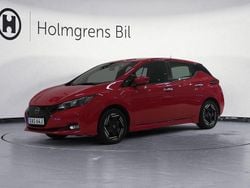 Röd Begagnad 2022 Nissan Leaf Acenta Halvkombi | 169 900 kr (Marknadspris)