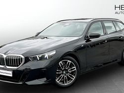 Svart (black) Begagnad 2025 BMW 520 M Sport Kombi | 579 700 kr (Lite dyr)