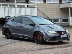 Mörkgrå (grå) Begagnad 2015 Honda Civic Type R Halvkombi | 189 900 kr (Marknadspris)