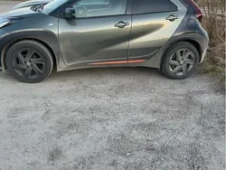 Grön Begagnad 2022 Toyota Aygo Limited Halvkombi | 160 000 kr (Superpris)