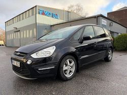 Svart Begagnad 2014 Ford S-MAX Sport Minibuss | 59 700 kr (Superpris)
