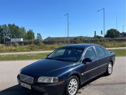 Blå Begagnad 2002 Volvo S80 Sedan | 15 000 kr (Marknadspris)