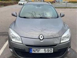 Grå Begagnad 2011 Renault Mégane GrandTour Kombi | 60 000 kr (Marknadspris)