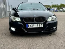 Svart Begagnad 2011 BMW 318 Kombi | 73 000 kr (Marknadspris)