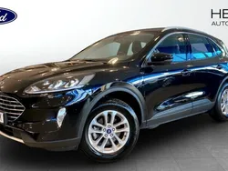 Svart (black) Begagnad 2022 Ford Kuga Titanium SUV | 269 900 kr (Marknadspris)