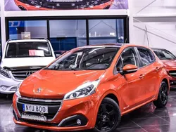 Okänd Begagnad 2015 Peugeot 208 Halvkombi | 69 900 kr (Marknadspris)