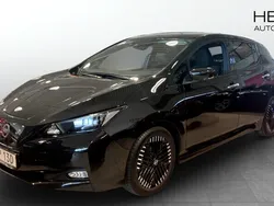 Svart (black) Begagnad 2023 Nissan Leaf N-Connecta Halvkombi | 209 900 kr (Marknadspris)
