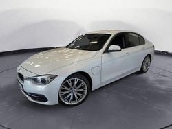 Vit Begagnad 2016 BMW 330e Sport Line Sedan | 139 900 kr (Marknadspris)
