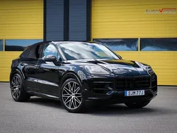Svart Begagnad 2024 Porsche Cayenne SUV | 1 399 000 kr (Dyr)