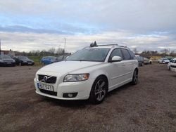 Vit Begagnad 2012 Volvo V50 Momentum Kombi | 49 900 kr (Marknadspris)