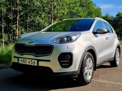 Grå Begagnad 2016 Kia Sportage Advance SUV | 128 000 kr (Marknadspris)